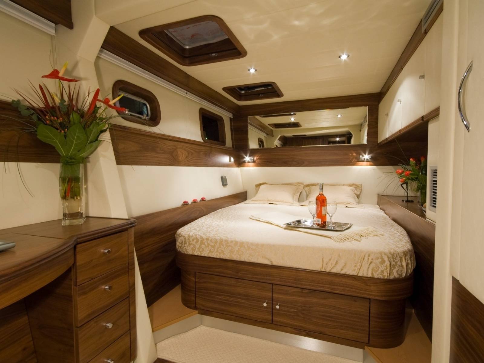 habitacion premium catamaran Sunreef 62 San Blas suite privada confort Caribe