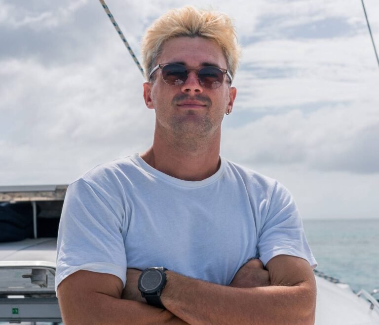 capitan catamaran San Blas Panama Nomad Sailor tripulacion experiencia navegacion Caribe