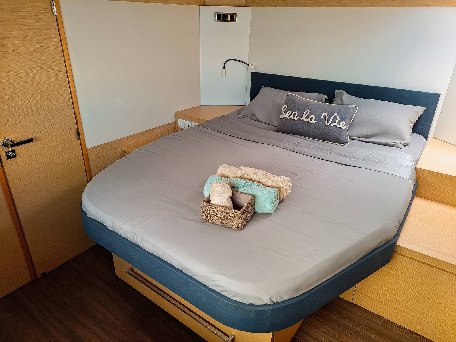 Queen cabin inside Ipanema 58 catamaran in San Blas with modern comfort
