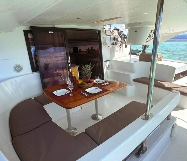 Outdoor cockpit dining table on Lipari 41 catamaran in San Blas private charter