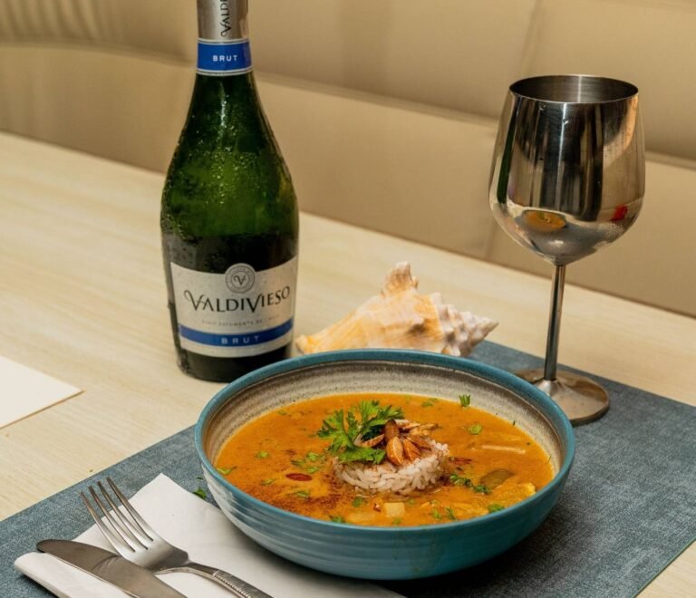 Healthy gourmet meal served during catamaran retreat in San Blas