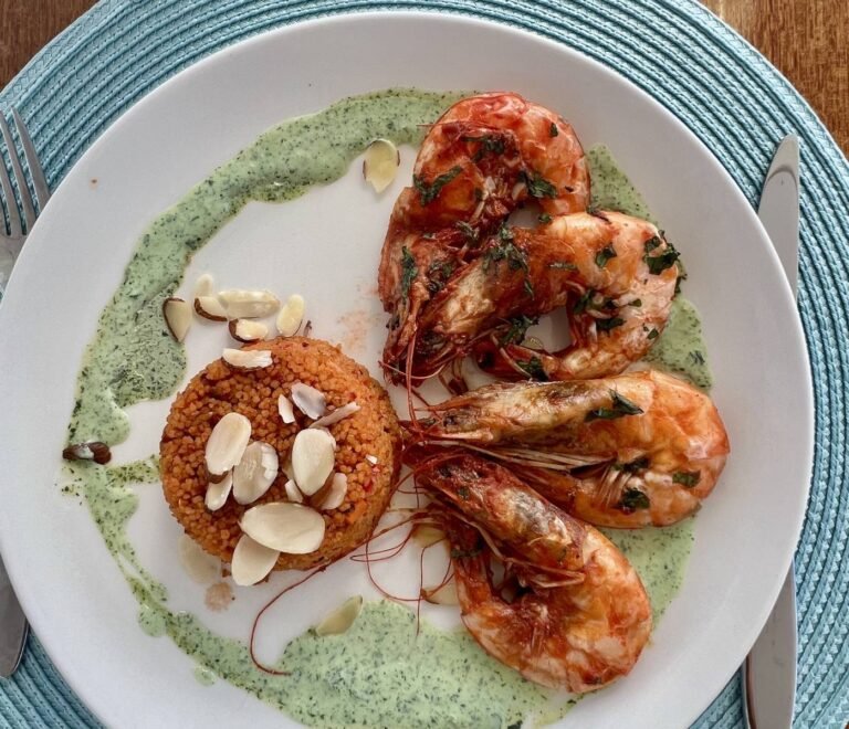 Gourmet grilled seafood meal served onboard Ipanema 58 catamaran in San Blas