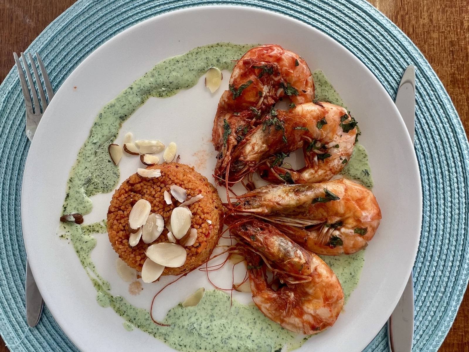 Gourmet grilled seafood meal served onboard Ipanema 58 catamaran in San Blas