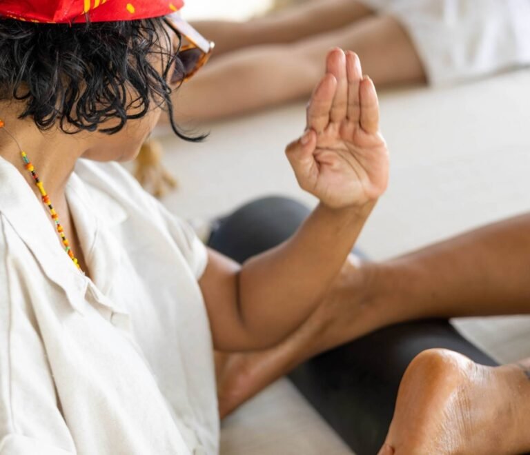 Traditional Guna massage experience in Dutch Cays San Blas Panama