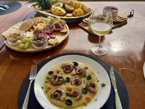 Gourmet appetizers and wine onboard Ipanema 58 catamaran in San Blas